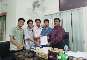 পিসিপি রাজশাহী মহানগর শাখা কর্তৃক রাবির জনসংযোগ দপ্তরে স্মারকলিপি প্রদান