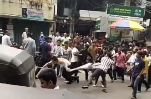 রাঙ্গামাটিতে প্রশাসনের উপস্থিতিতে বিনা উস্কানিতে সেটেলার বাঙালি কর্তৃক এক জুম্মকে মারধর