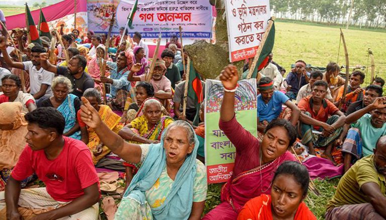 এ আন্দোলন ইপিজেড নির্মাণের বিরুদ্ধে নয়, বাপ–দাদার জমি উদ্ধারের আন্দোলন: গণ-অনশনে বক্তারা