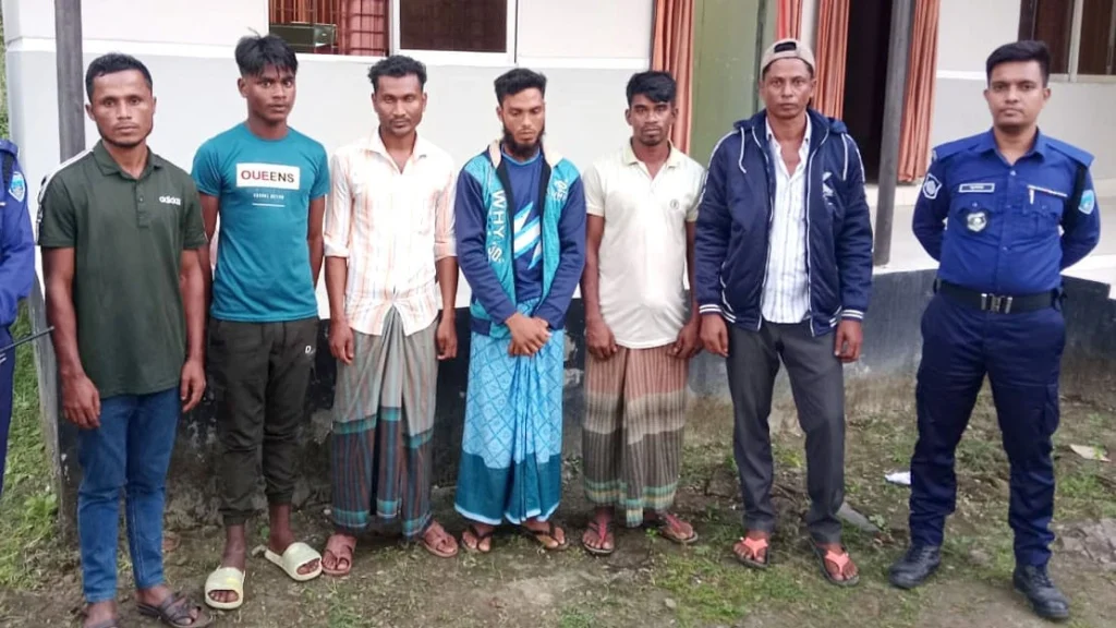 Six Rohingyas detained in Bandarban while attempting illegal entry