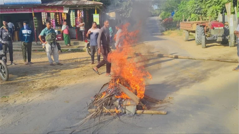 সেটেলার বাঙালিদের হরতালের কারণে আগামীকালের শিক্ষক নিয়োগ পরীক্ষা স্থগিত করেছে রাঙ্গামাটি পার্বত্য জেলা পরিষদ