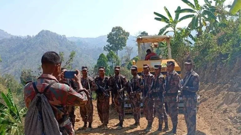 বাঘাইছড়িতে বিজিবি কর্তৃক জুম্মদের প্রায় ১০০০ ঘনফুট সেগুন কাঠ অন্যায়ভাবে জব্দ